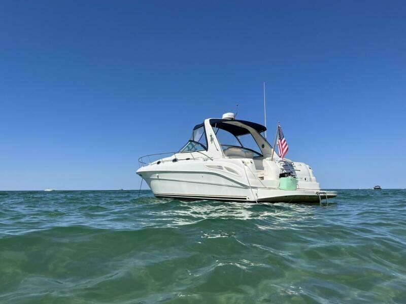 34ft Sea Ray Yacht For Sale