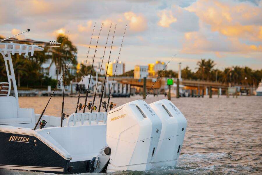 40ft Jupiter Yacht For Sale