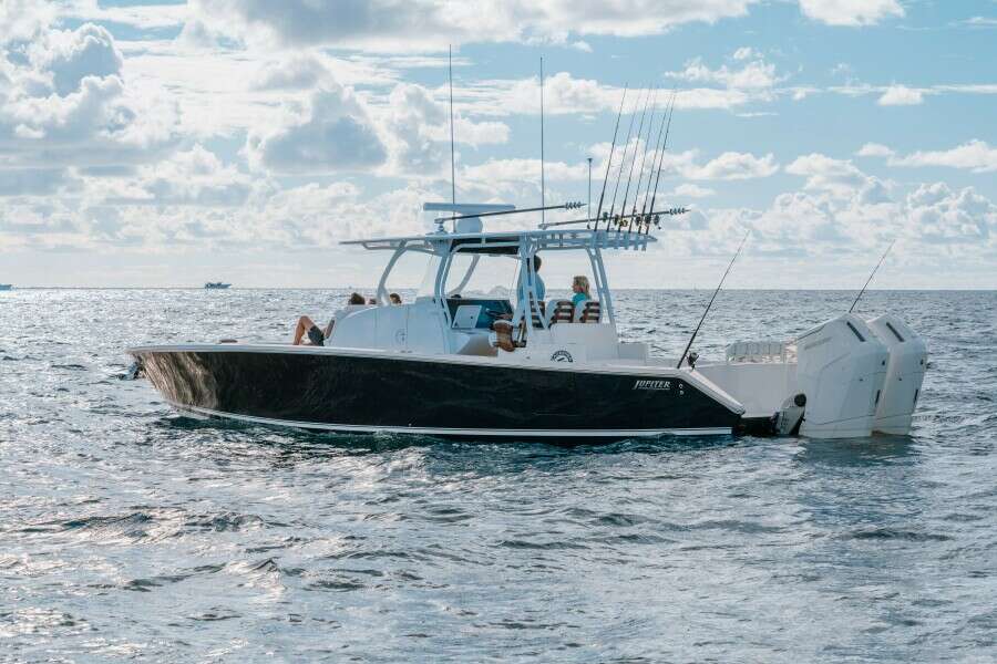 40ft Jupiter Yacht For Sale