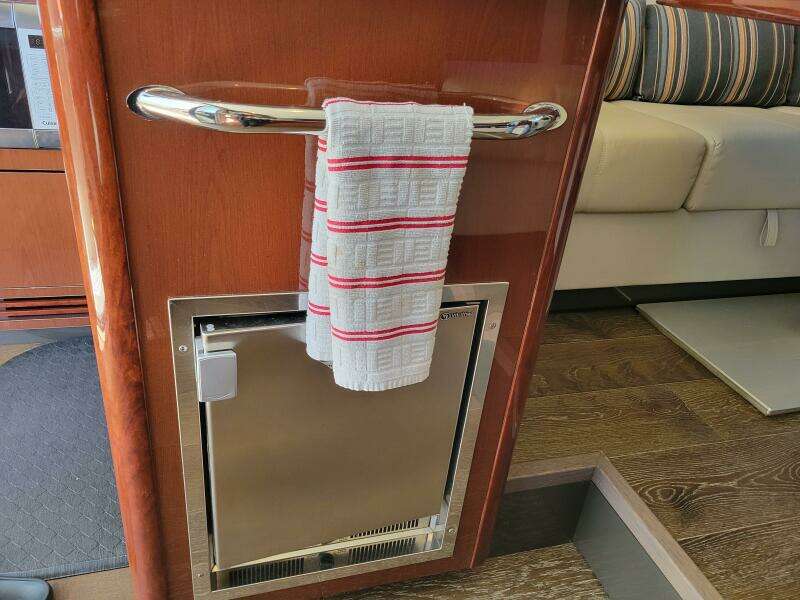 46ft Sea Ray Yacht For Sale