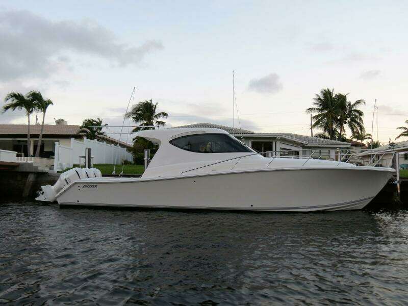 41ft Jupiter Yacht For Sale