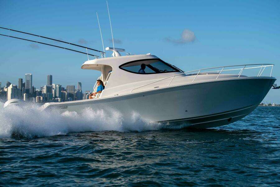 41ft Jupiter Yacht For Sale