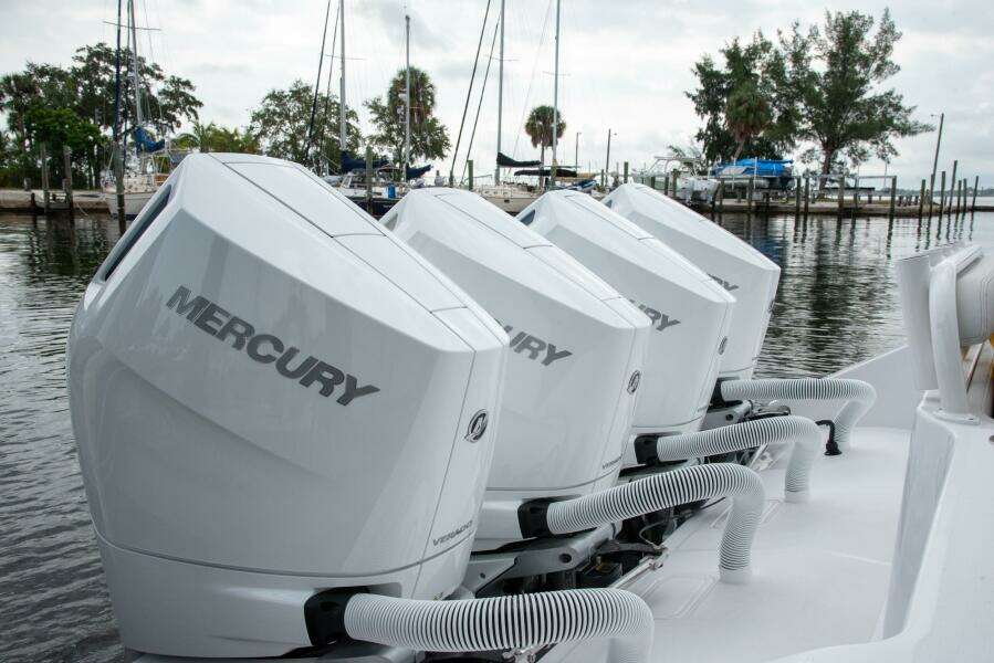 43ft Jupiter Yacht For Sale