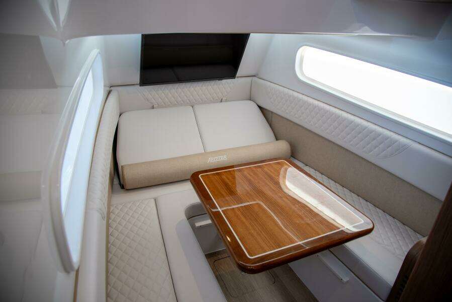 43ft Jupiter Yacht For Sale