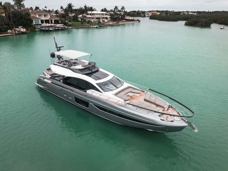 80ft Azimut Yacht For Sale