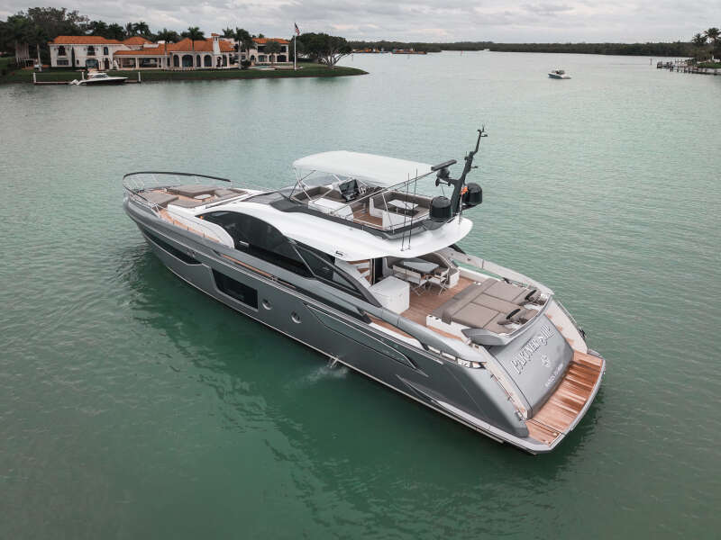 80ft Azimut Yacht For Sale