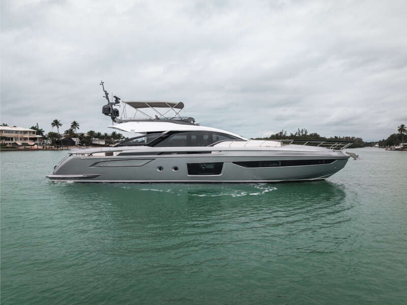80ft Azimut Yacht For Sale