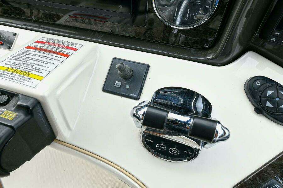 Atlantic Dream 44ft Sea Ray Yacht For Sale