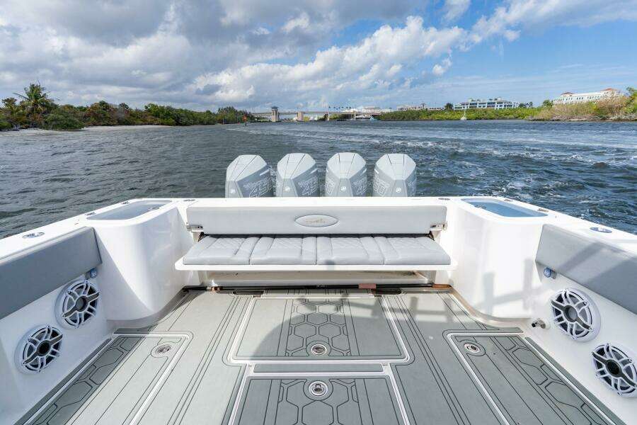 BRAMATE 41ft BlackWater Yacht For Sale