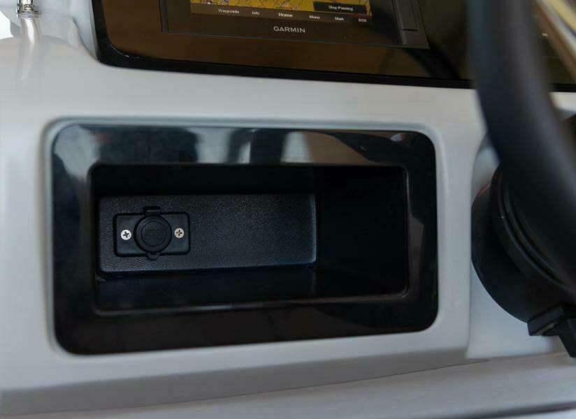 22ft Regal Yacht For Sale