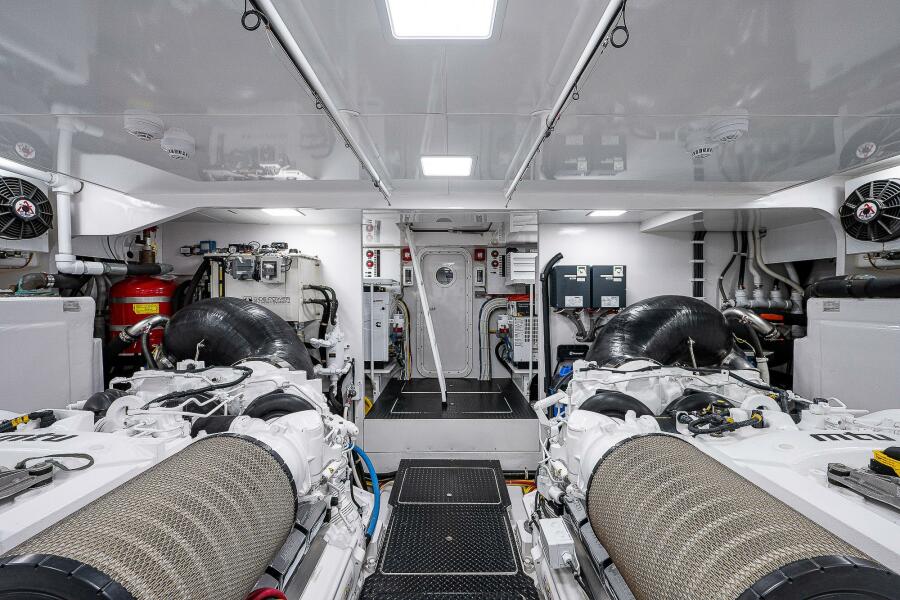 75' 2017 Viking 75 Motoryacht