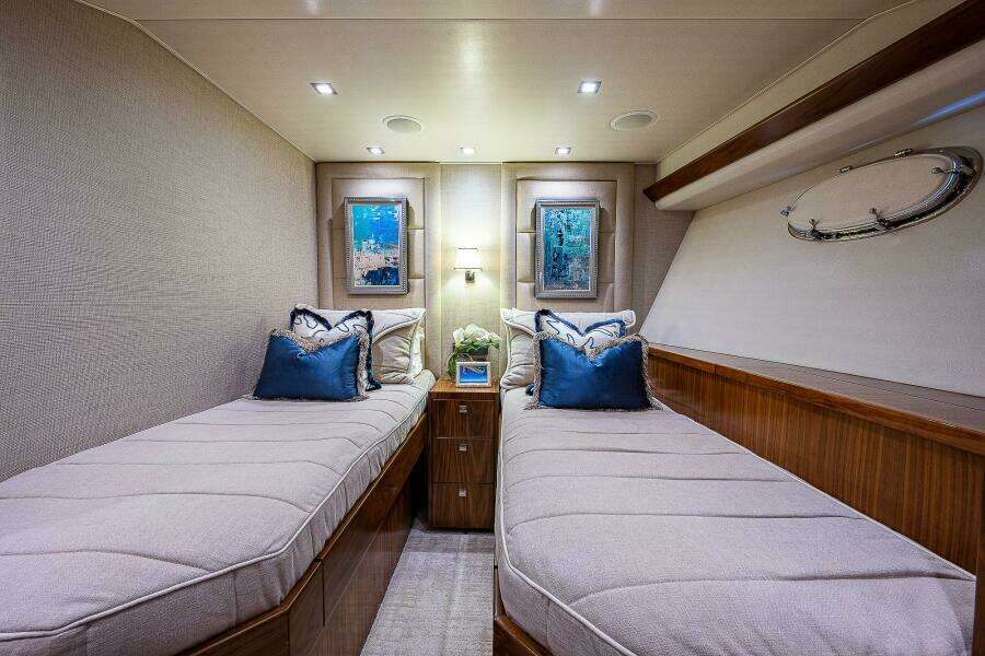 Starboard Guest Stateroom