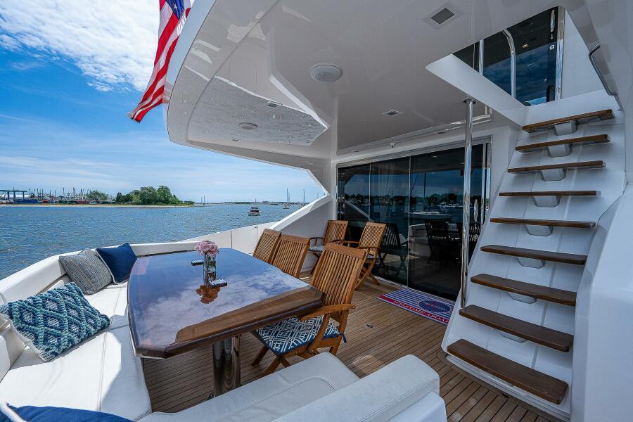 75' 2017 Viking 75 Motoryacht