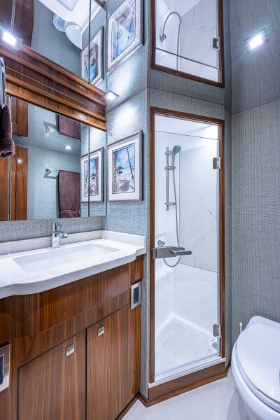 75' 2017 Viking 75 Motoryacht