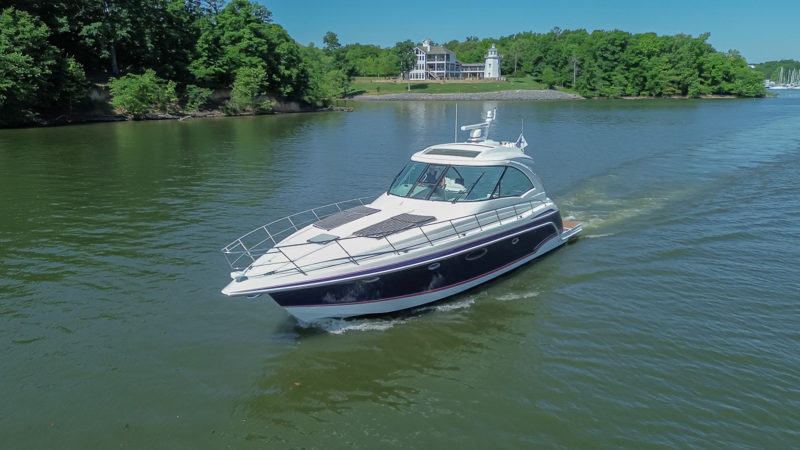 2008 Formula 45 Yacht photo 4