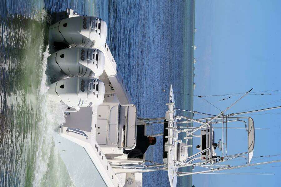 39ft Venture Yacht For Sale