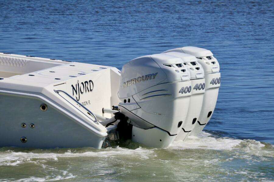 39ft Venture Yacht For Sale