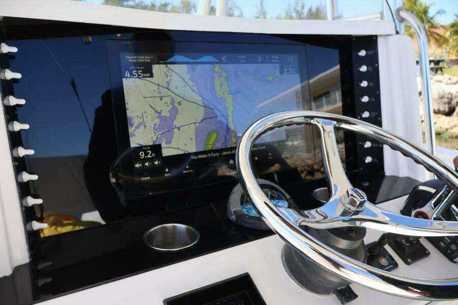 39ft Venture Yacht For Sale