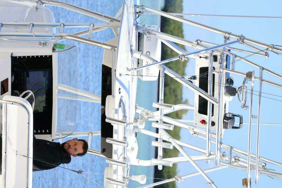 39ft Venture Yacht For Sale