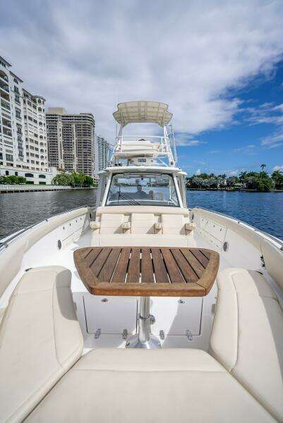42ft Boston Whaler Yacht For Sale