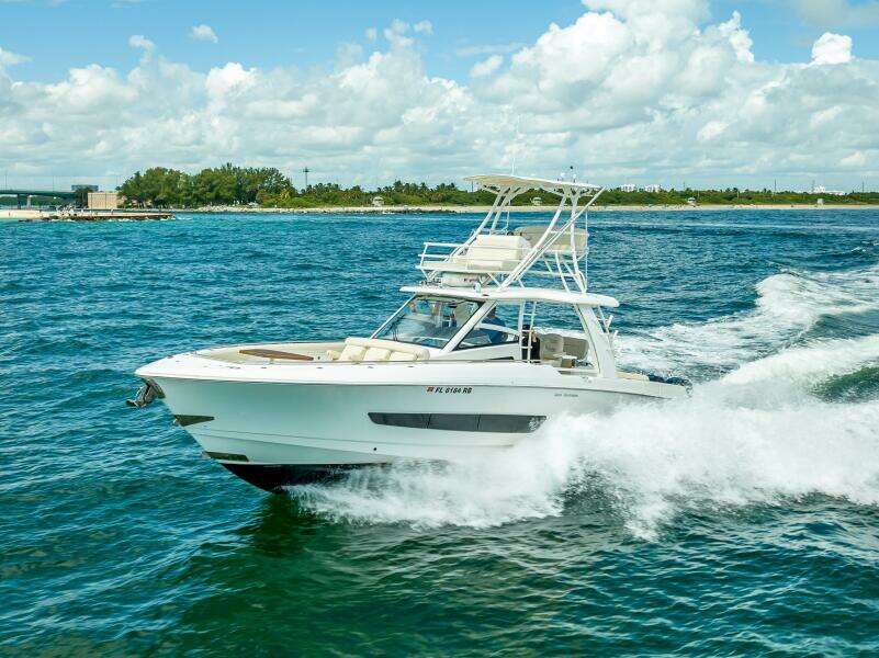 42ft Boston Whaler Yacht For Sale