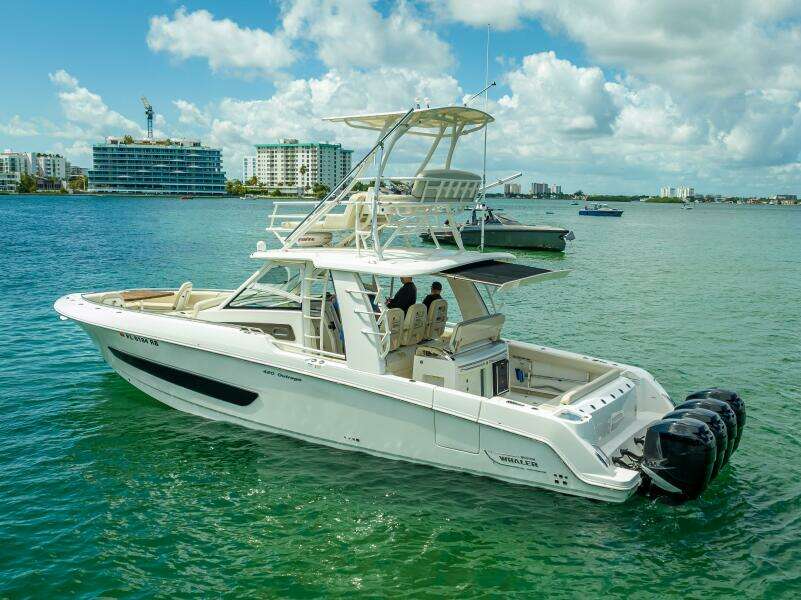 42ft Boston Whaler Yacht For Sale