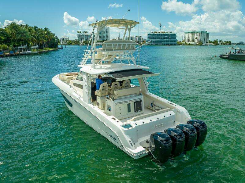 42ft Boston Whaler Yacht For Sale