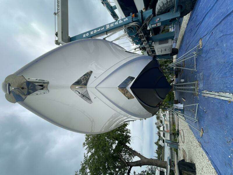 42ft Boston Whaler Yacht For Sale