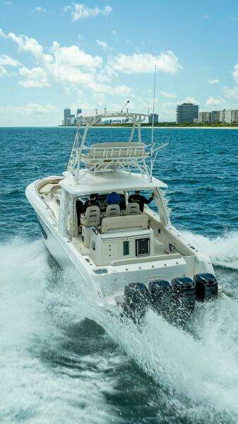 42ft Boston Whaler Yacht For Sale