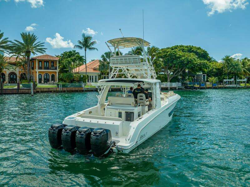 42ft Boston Whaler Yacht For Sale
