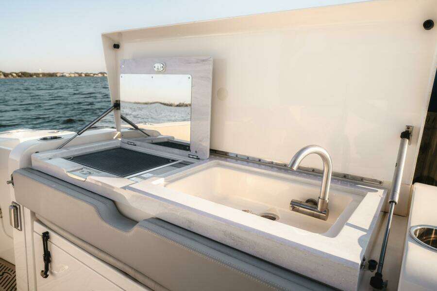 37ft Scout Yacht For Sale