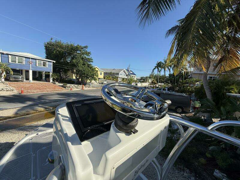 24ft Yellowfin Yacht For Sale