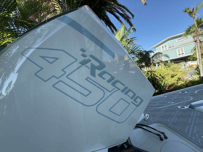 24ft Yellowfin Yacht For Sale