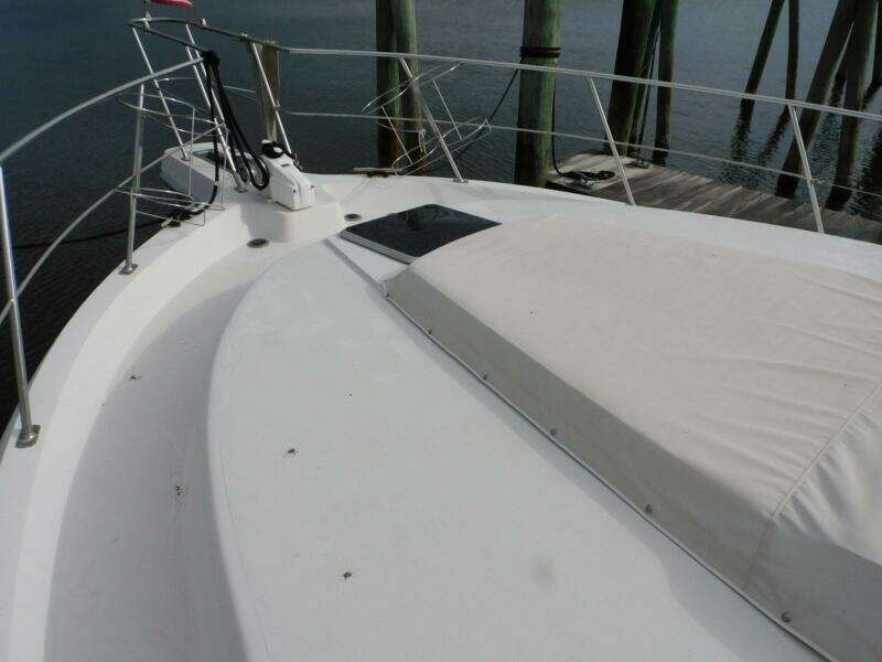 La Vida 44ft Carver Yacht For Sale