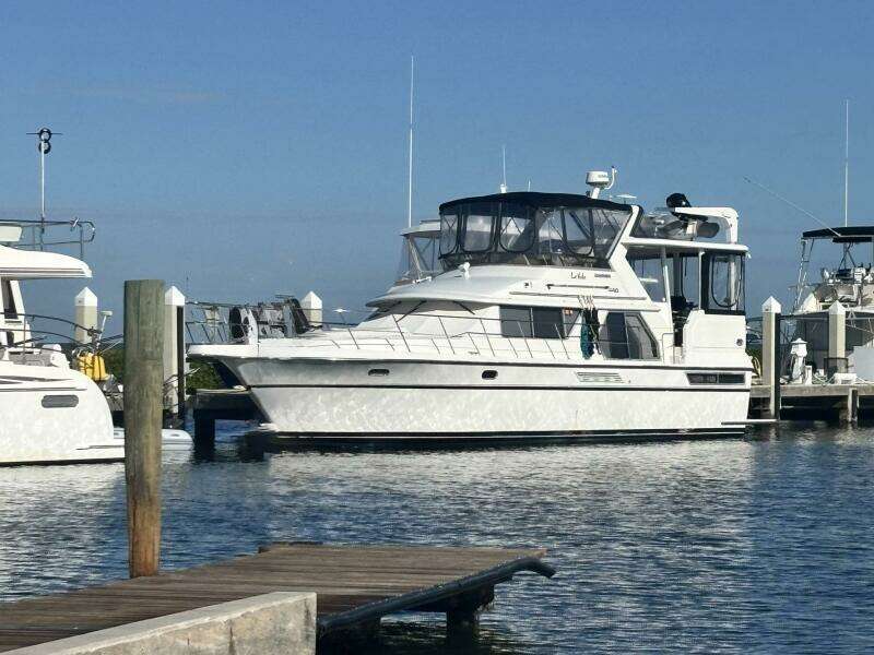 La Vida 44ft Carver Yacht For Sale