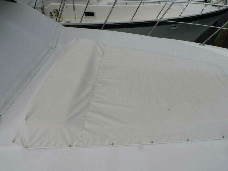 La Vida 44ft Carver Yacht For Sale