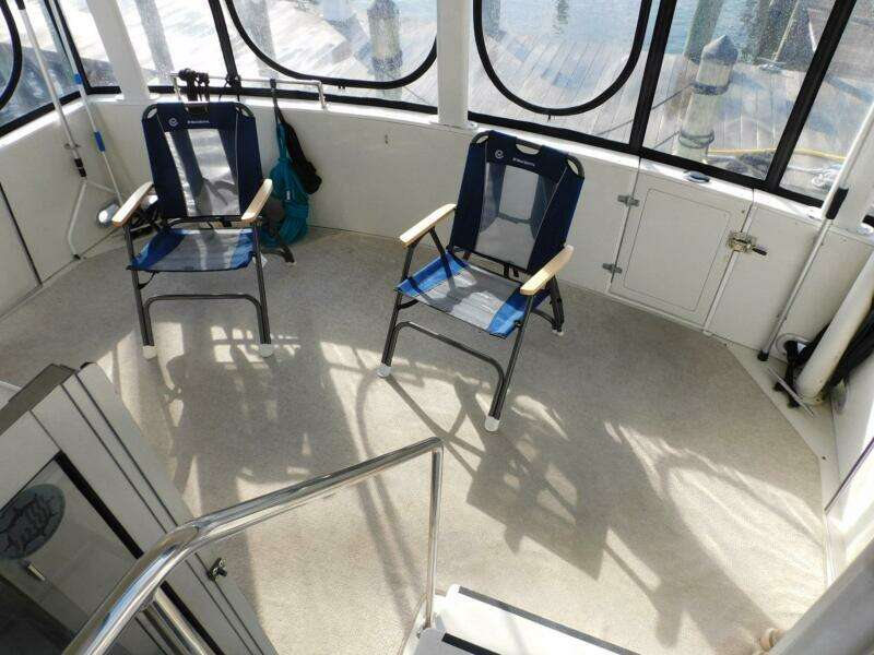 La Vida 44ft Carver Yacht For Sale