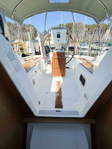 BON TEMPS 31ft Beneteau Yacht For Sale