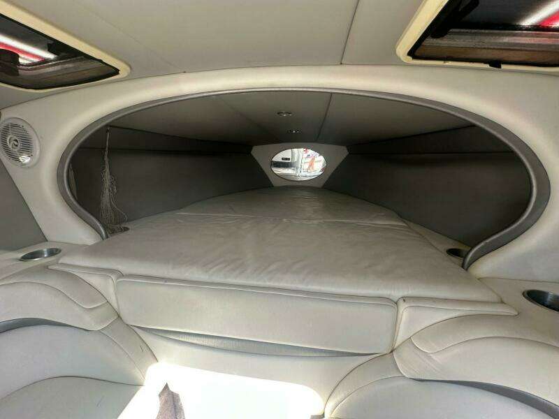 29ft Formula Yacht For Sale