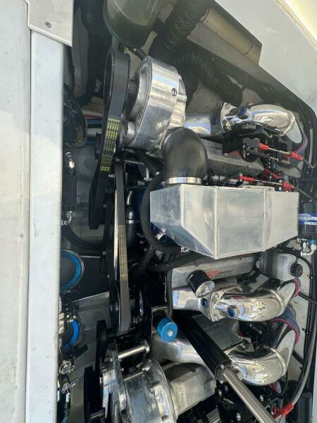 29' 2004 Formula 29 FASTech