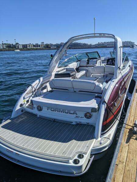 31ft Formula Yacht For Sale