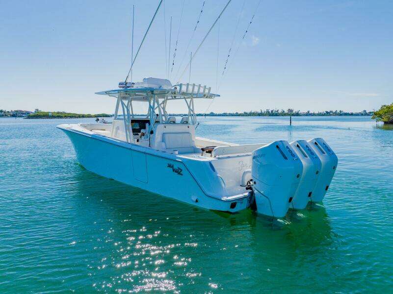 37ft SeaVee Yacht For Sale