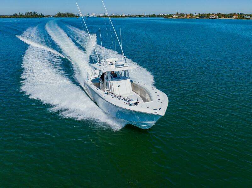 37ft SeaVee Yacht For Sale