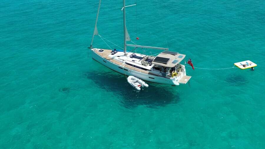 LAZY DAYS 46ft Jeanneau Yacht For Sale