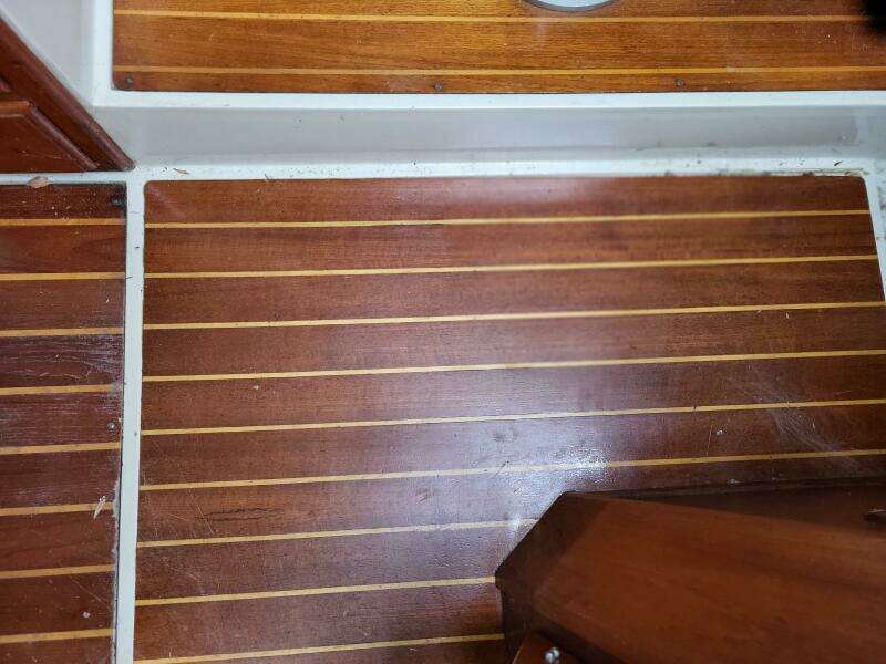 Wave Walker 36ft Catalina Yacht For Sale