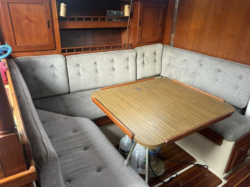 36' 1985 Catalina 36 Tall Rig