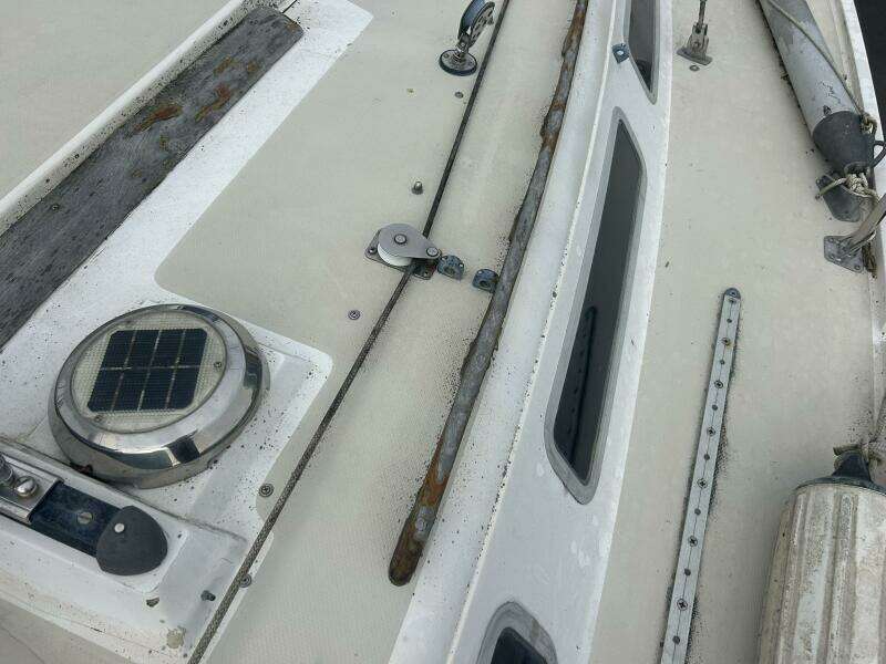 Wave Walker 36ft Catalina Yacht For Sale