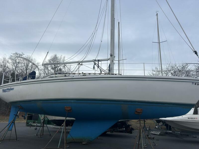 36' 1985 Catalina 36 Tall Rig