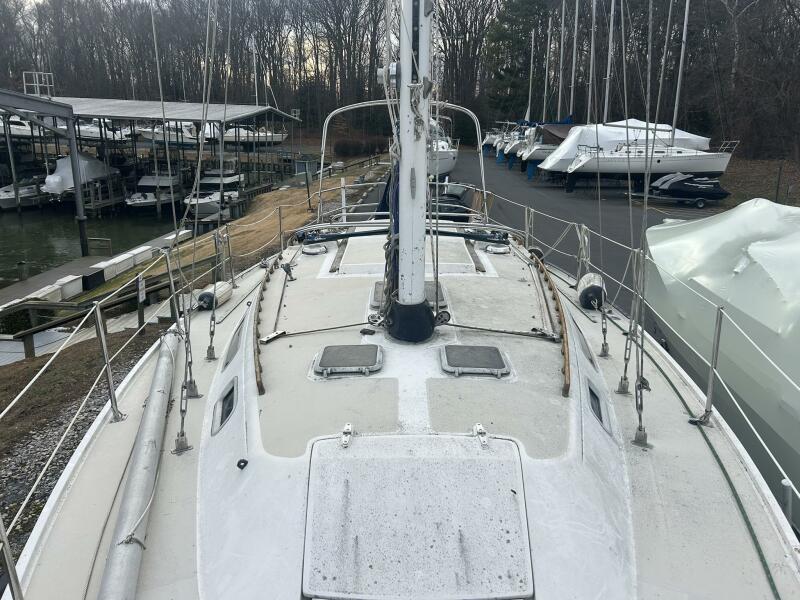 36' 1985 Catalina 36 Tall Rig