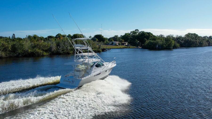 31' 2011 Tiara Yachts 3100 Open